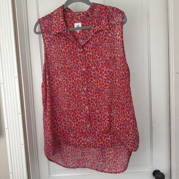 CAbi Heartbreaker Top #3270 Large Red Blushing Blouse Button - Picture 1 of 7